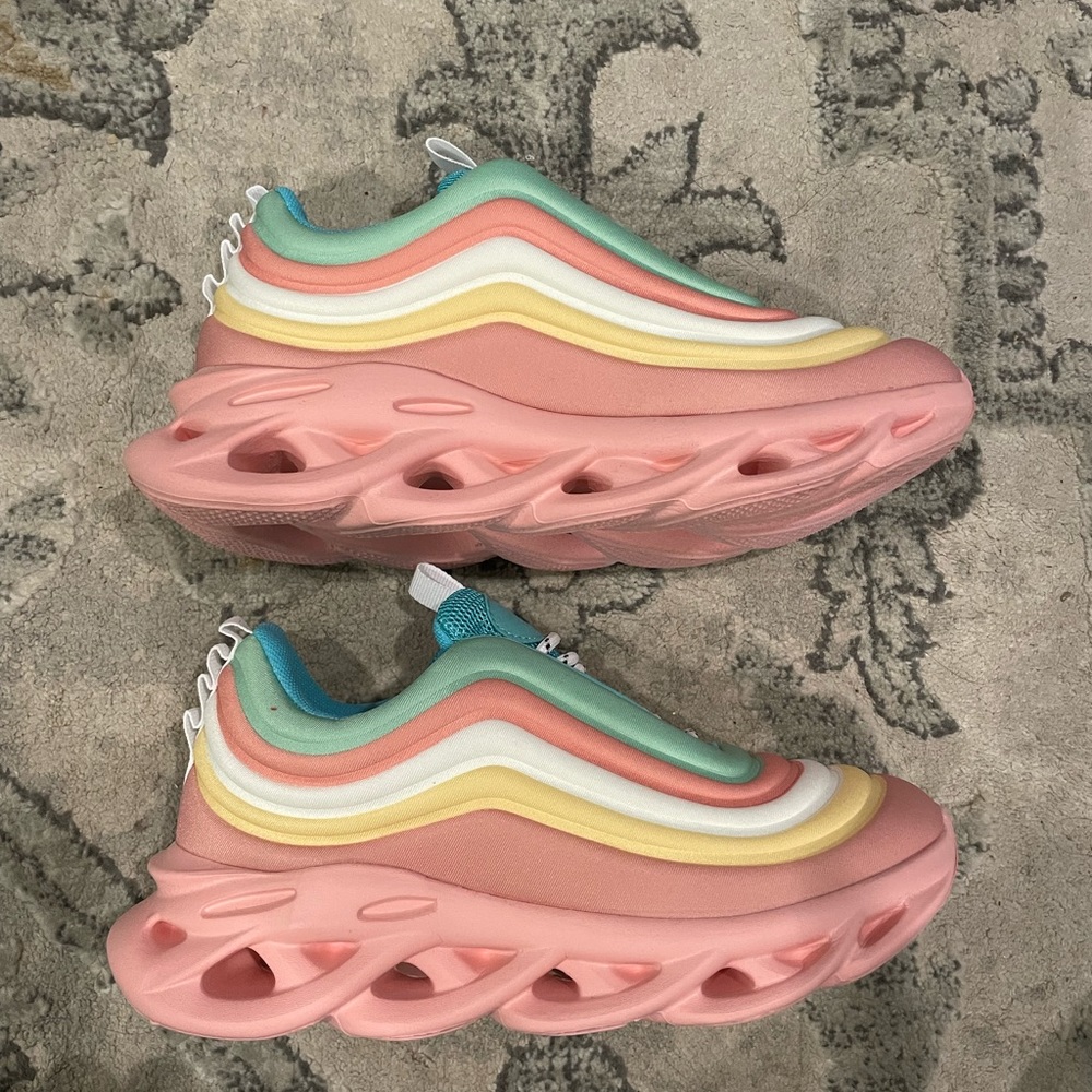 Fashion sneakers